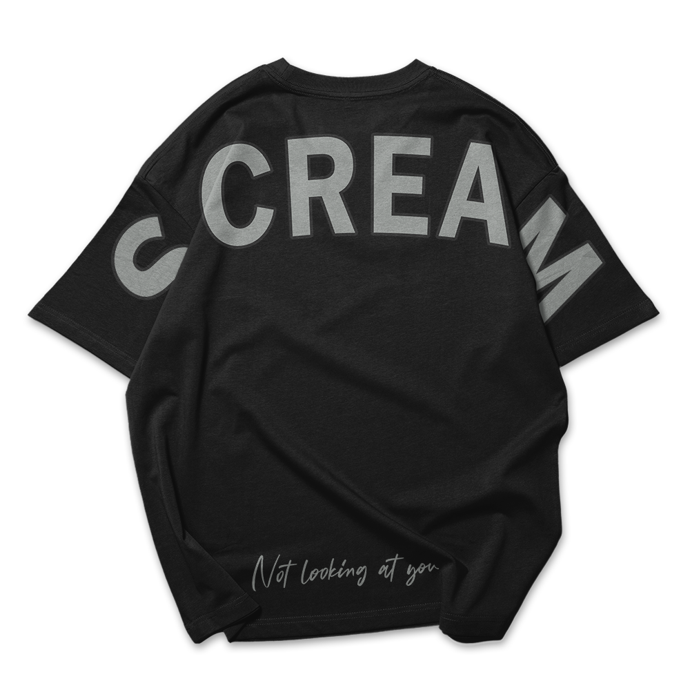 Camiseta Oversized unissex Ombro á Ombro Scream Not Looking