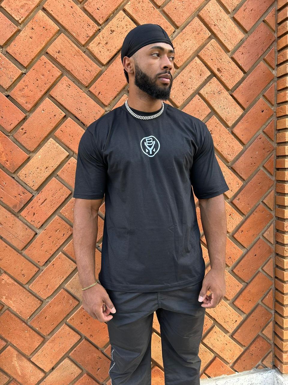 Camiseta Oversized Streetwear Beta Style Not Looking At You